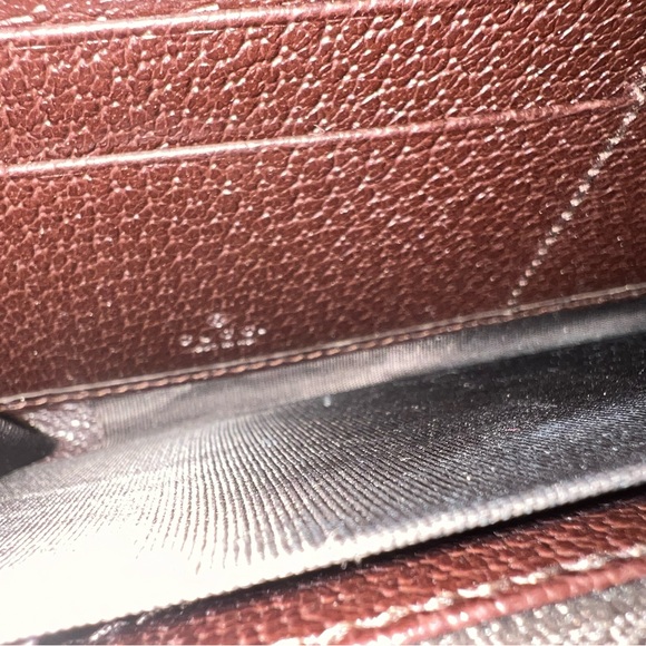 Authentic GG Gucci long zipper wallet with box and dusty! - Picture 11 of 12